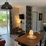 Mavalear Naturiste La Jenny * Le Porge